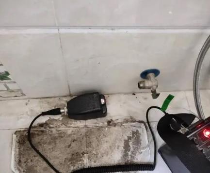 天等屋顶漏水维修公司分享下卫生间漏水的危害及解决方法